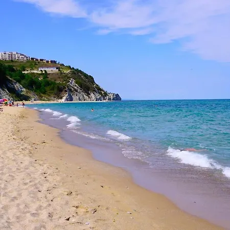 Byala Cliff Sea View Апартамент Бяла