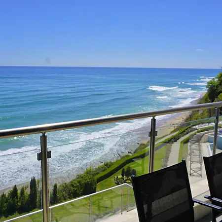 Byala Cliff Sea View Апартамент