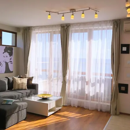 Byala Cliff Sea View Apartment