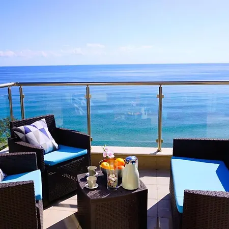 Byala Cliff Sea View *